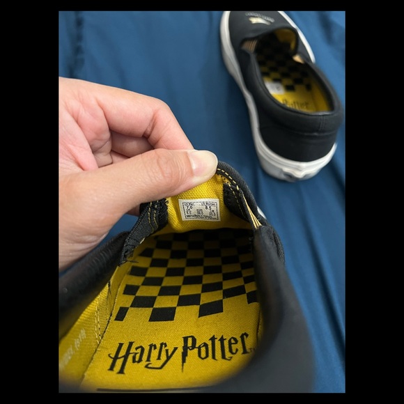 Unisex Vans Slip-on - Picture 7 of 7